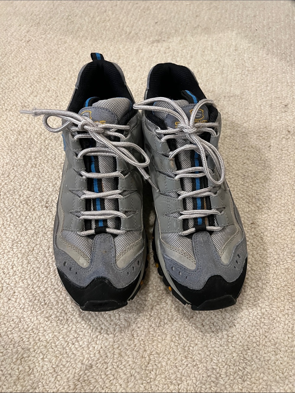 Skechers Men's Gray and Blue Trail Running Shoes
